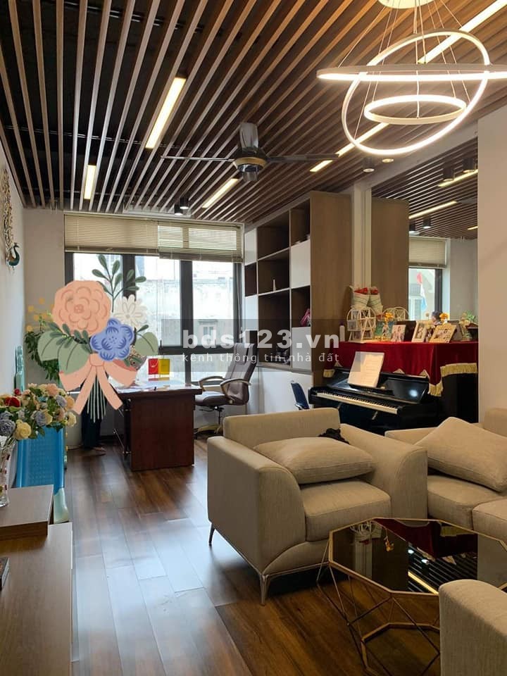 Bán nhà Hồ Tùng Mậu, 50m2, 5 tầng, thang máy, ngõ ô tô tránh, sổ đỏ chính chủ, 9.7 tỷ. LH 0838082222