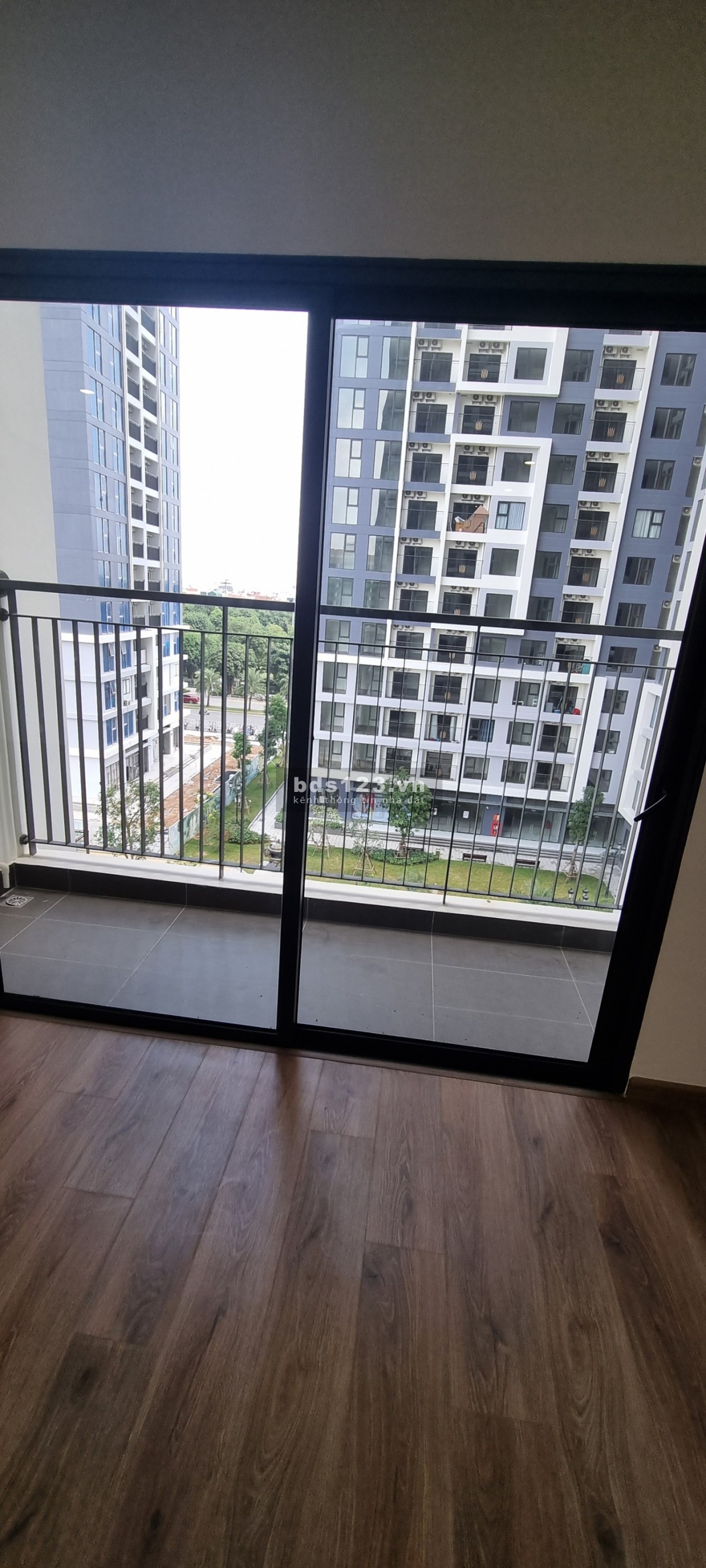 Bán căn hộ 2 ngủ căn góc hướng mát - I2 Smart City – Tặng 3 năm phí DV