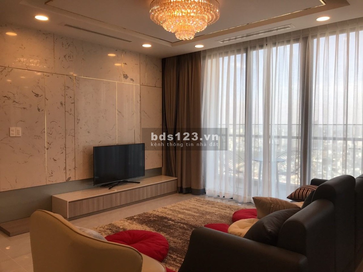 Bán Penthouse Vinhomes Golden River, P.Bến Nghé, Quận 1,3PN3WC FULL nội thất,giá 37.5 Tỷ TL