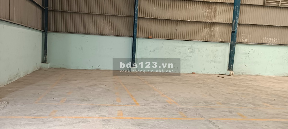 Cho thuê kho xưởng diện tích 1600m2 gần Tỉnh Lộ 10, Đức Hoà Đông, Đức Hoà, Long An