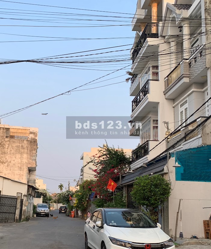 (Thủ Đức) Nhà 100m ra QL13, Hiệp Bình Phước, gần Khu ĐT Vạn Phúc diện tích 70m2, 3.8tỷ.