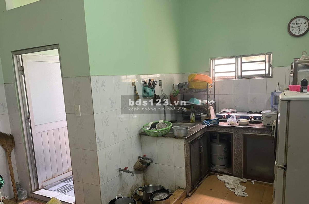 (Thủ Đức)nhà kiên cố 5PN3WC,hxh Phú Châu,gần bv.TP Thủ Đức…