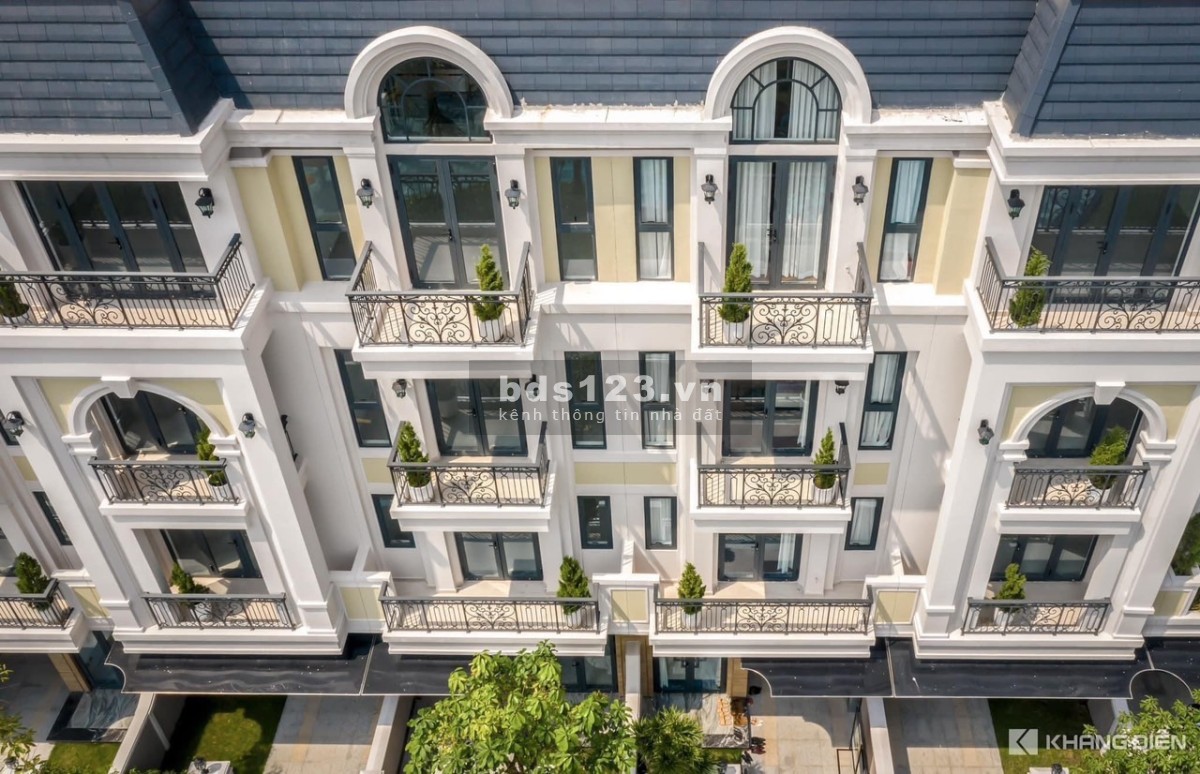 Chuyển nhượng bán nhà khu Compound The Classia rẻ hơn 3 - 6 tỷ, sổ hồng sẵn, nhận nhà ngay