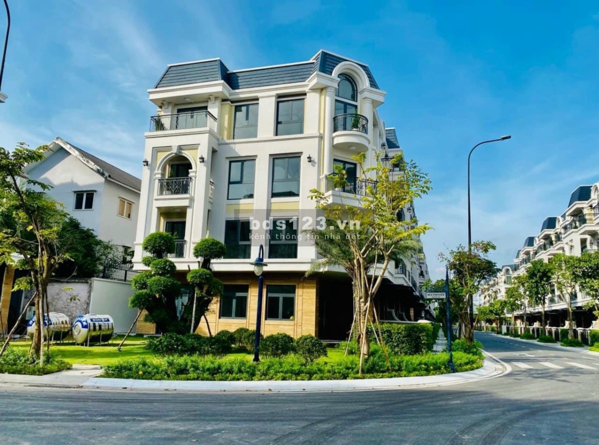 Chuyển nhượng bán nhà khu Compound The Classia rẻ hơn 3 - 6 tỷ, sổ hồng sẵn, nhận nhà ngay