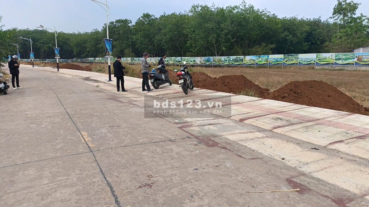 Bán đất liền kề trung tâm hành chính Bàu Bàng, Bình Dương