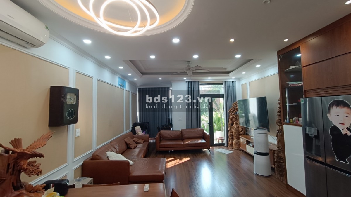 Bán shophouse Sao Biển SB23 hoàn thiện ngay cạnh Vincom tại Vinhomes Ocean Park giá chỉ 15 tỷ