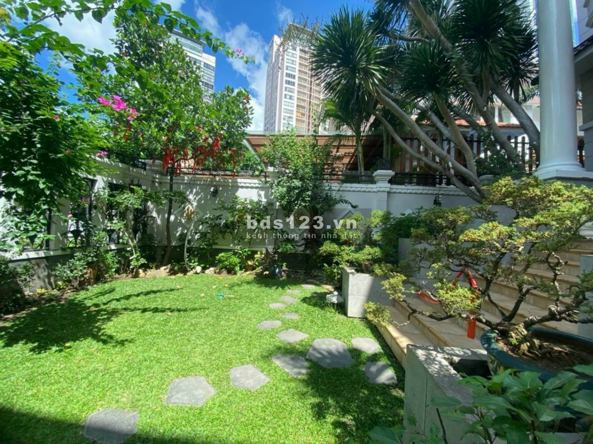 Biệt thự Thảo Điền 100 tỷ Khu compound đường Nguyễn Văn Hưởng
