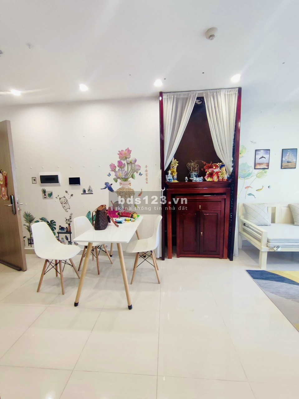 Cần bán gấp căn 1n+ 43m2 2t270bp FULL ĐỒ S2 tầng đẹp hướng thoáng tại Vinhomes smart city Tây Mỗ