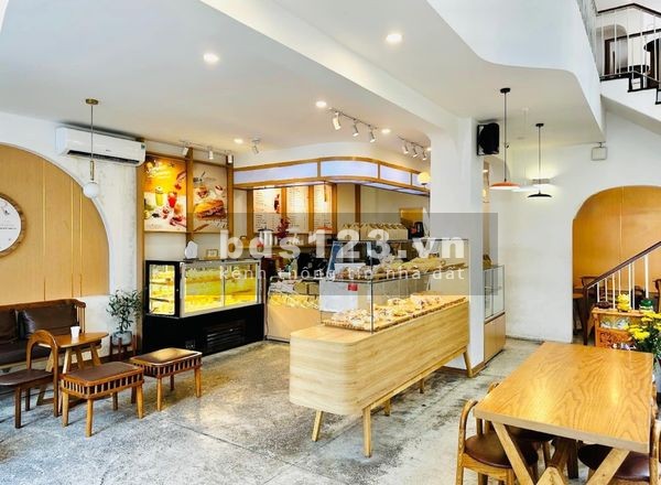 Cho thuê nhà mặt tiền Lê hồng Phong 2 tầng siêu đẹp khu Phước Ninh - Hải Châu - Khu Chợ Hàn