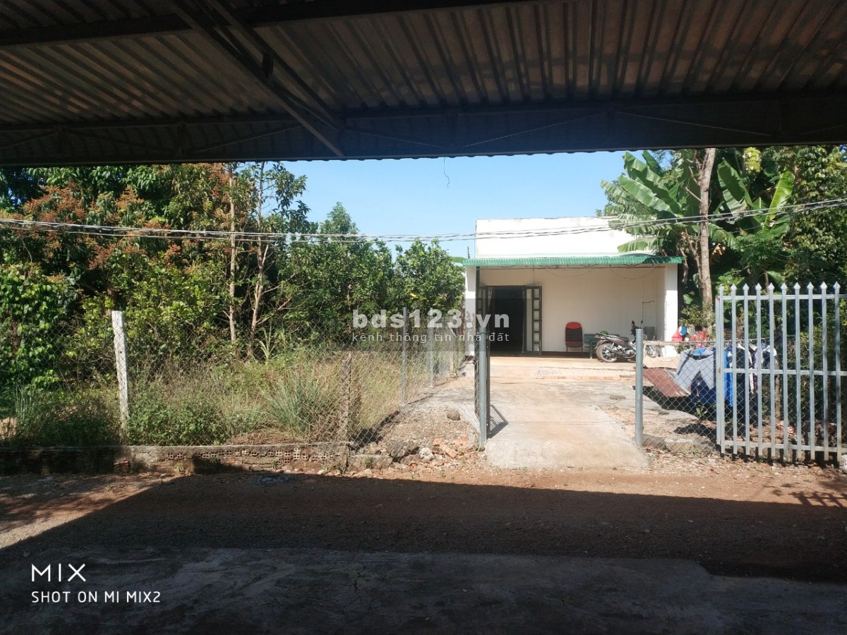 Bán gấp nền đất phường Bảo Vinh, Long Khánh, 140m2 giá chỉ 400 triệu.