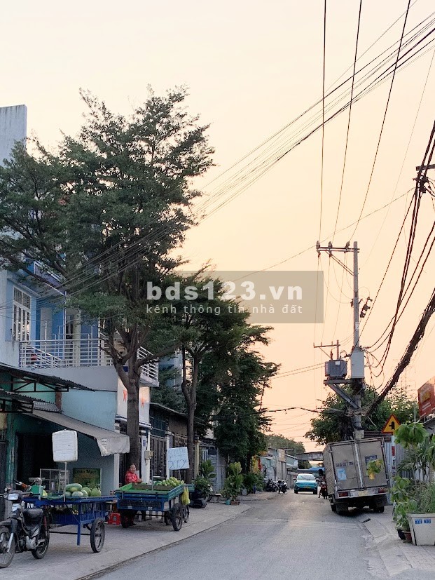 (Thủ Đức) Bán nhà rộng đẹp hxh phân lô Quốc lộ 13, Hiệp Bình Phước 64m2 3tầng 6.6tỷ