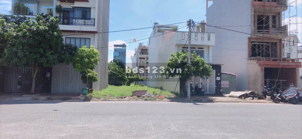 Cần bán gấp mấy lô đất nằm trong kdc ấp 5, diện tích 5mx 20m = 1ty499
