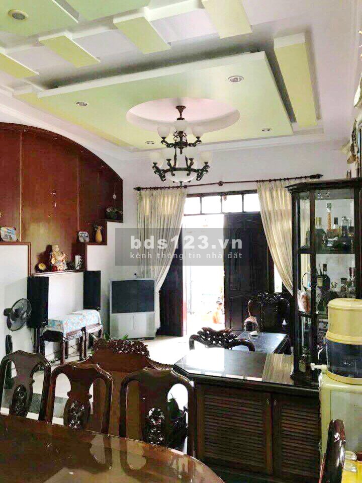 Xuất ngoại nên bán gấp biệt thự DT 16x20m mặt tiền Đường Số 45 Bình Thuận Q7 giá 31 tỷ