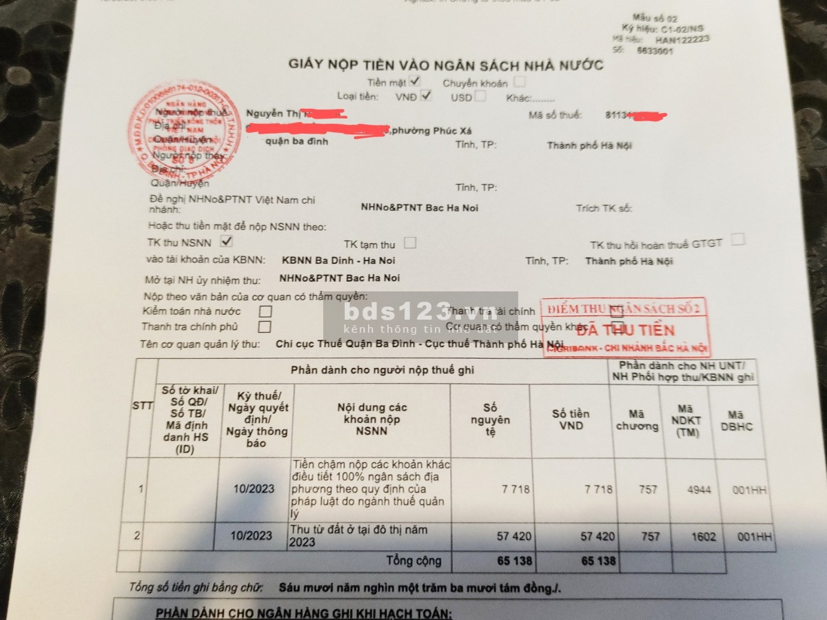 Nhà tập thể 4 tẩng, 5,5MV, đầu hồi thoáng mát