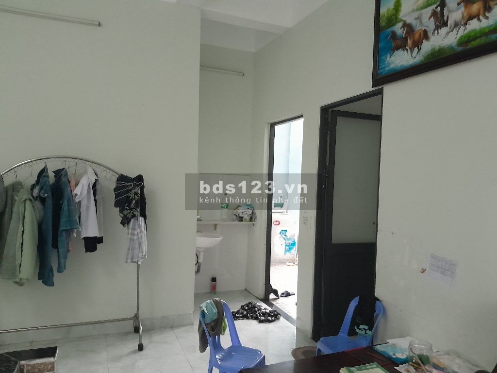Bán nhà 2 tầng nở hậu - Đường Trần Quý Hai - Gần BVĐK Cẩm Lệ 70m2 MT 6,8m 3tỷx