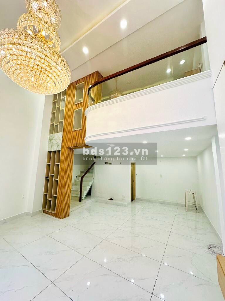 Bán nhà HXH đường Hồ Biểu Chánh Phú Nhuận DT 5x9m 5 tầng giá 10ty500