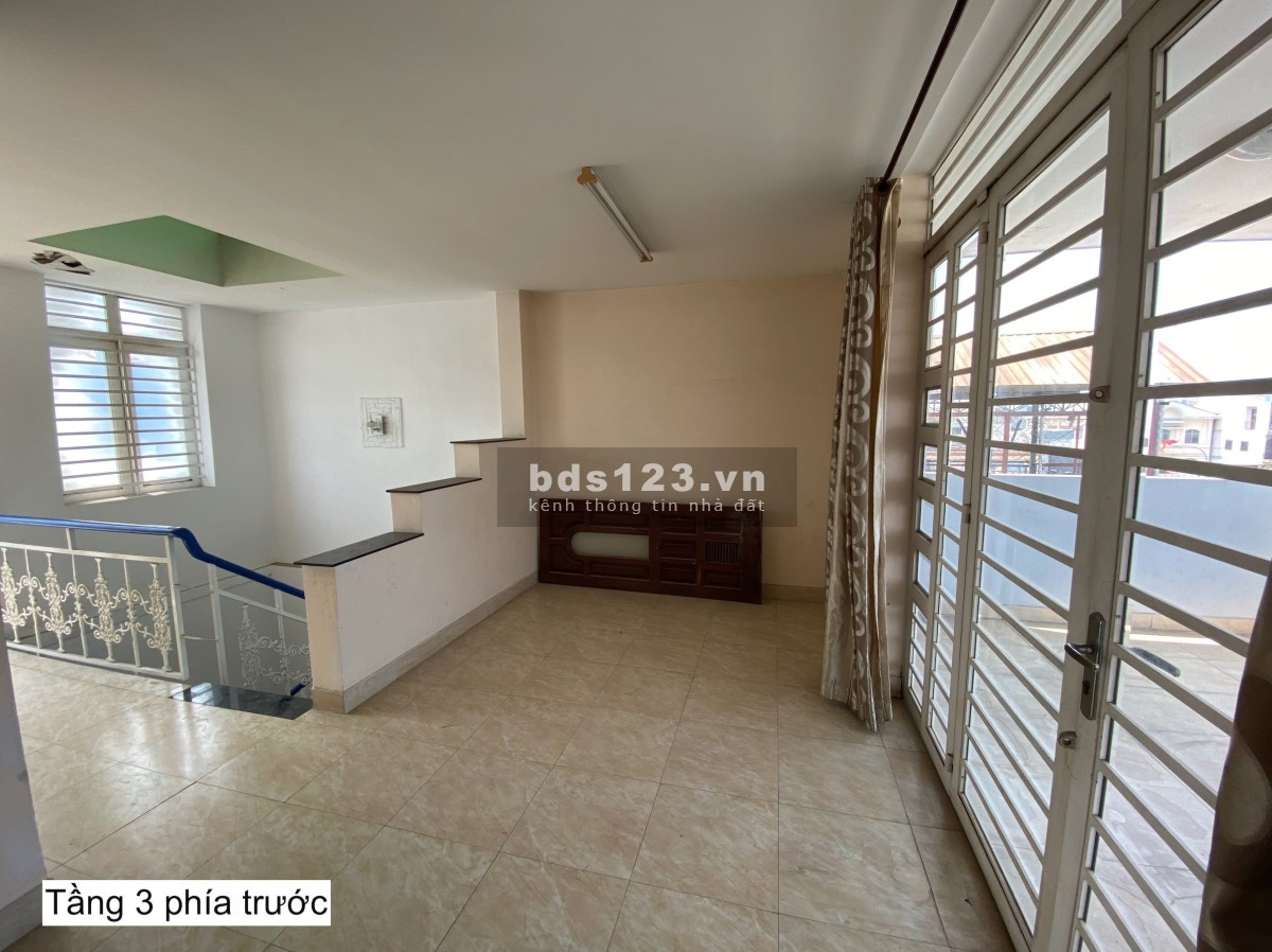 Nhà lớn 156 Thống Nhất 6.5x26 cho thuê nguyên căn 65 triệu