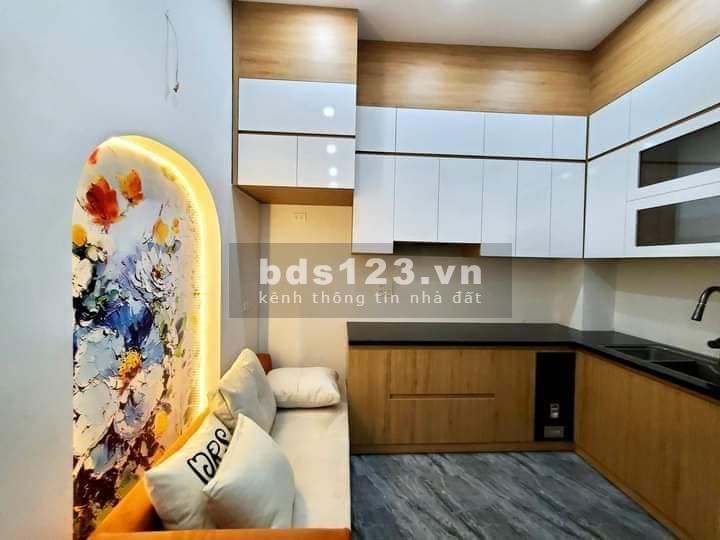Nhà đẹp Minh Khai, Hoàng Mai 34m, 4 tầng, mt 3.5 m, giá 4.5 tỷ.