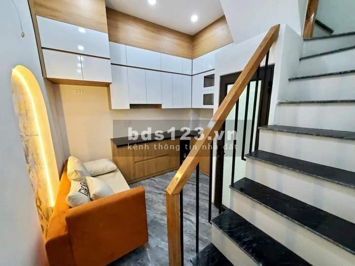 Nhà đẹp Minh Khai, Hoàng Mai 34m, 4 tầng, mt 3.5 m, giá 4.5 tỷ.