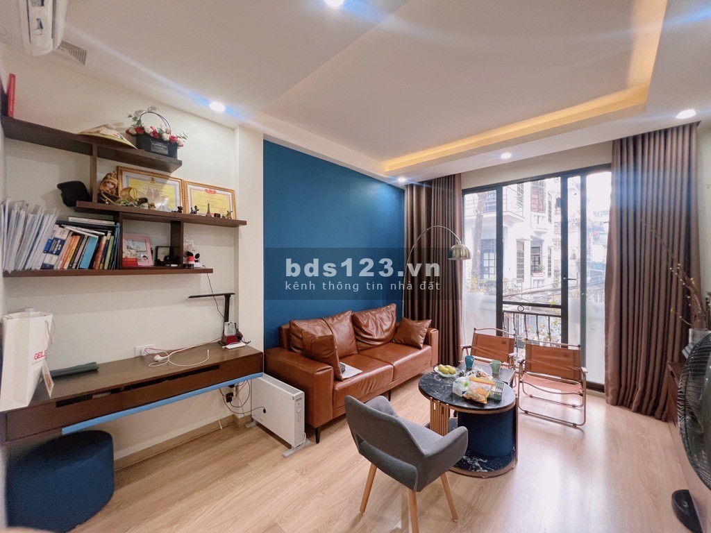 Bán nhà cực hiếm phố Kim Mã chỉ 15.8 tỷ
