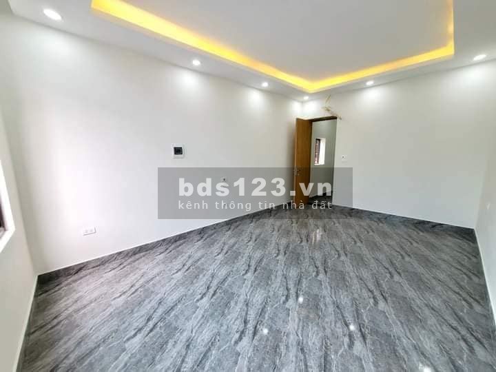 Nhà đẹp Minh Khai, Hoàng Mai 34m, 4 tầng, mt 3.5 m, giá 4.5 tỷ.