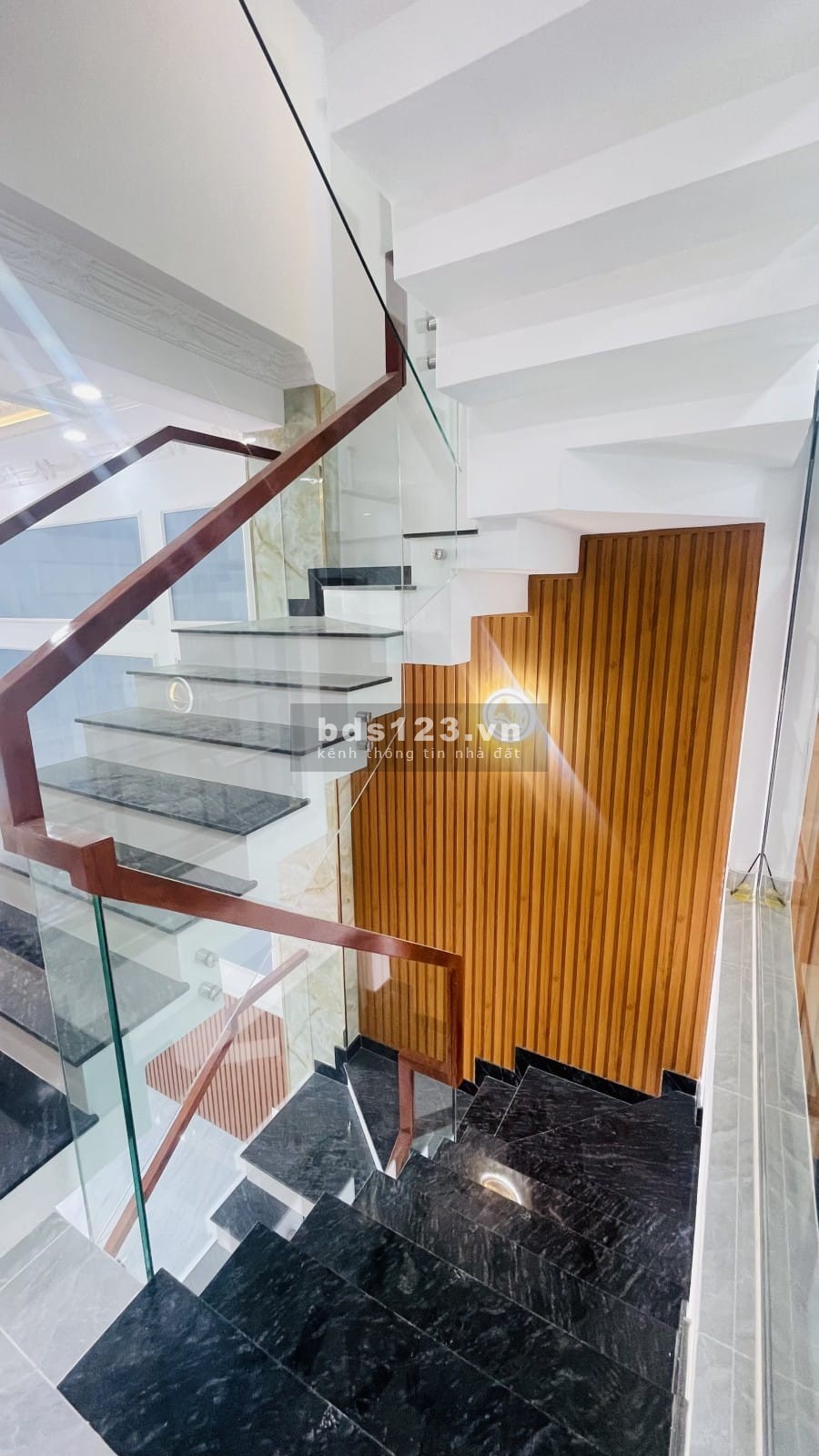 Nhà xây mới tuyệt đẹp Lê Văn Quới, BÌnh Tân 60m2
