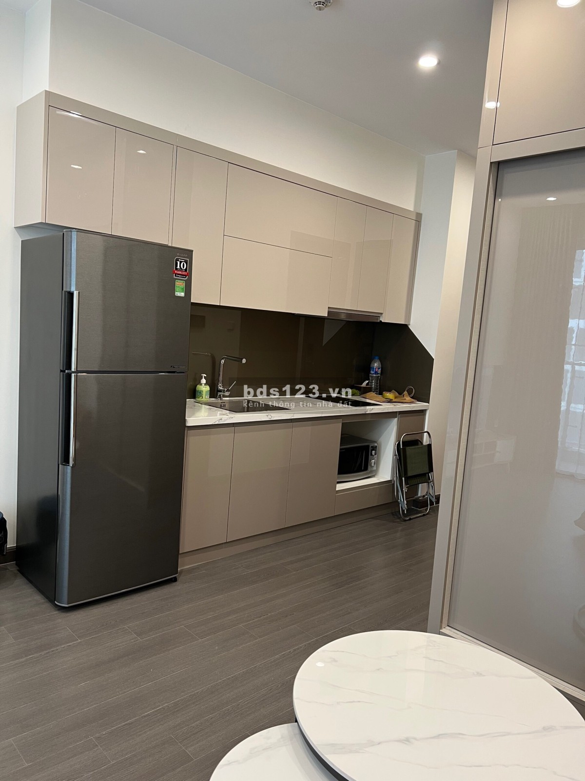 Chính chủ cho thuê căn Studio Tonkin1 phân khu cao cấp Vinhomes Smart City. ĐT: 0989059226