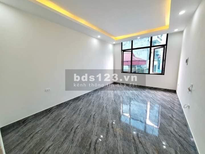 Nhà đẹp Minh Khai, Hoàng Mai 34m, 4 tầng, mt 3.5 m, giá 4.5 tỷ.