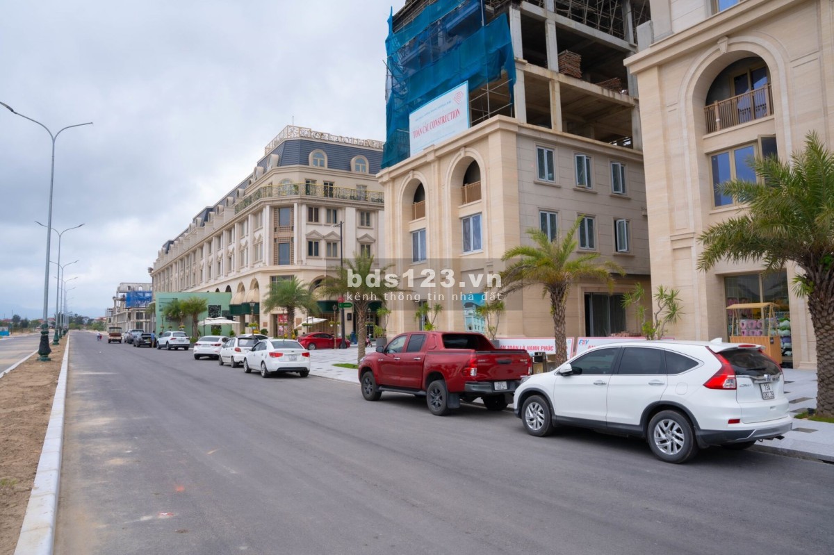 Ưu đãi cực khủng miễn phí thuê nhà lên đến 24 tháng Shophouse mặt biển thành phố Đồng Hới