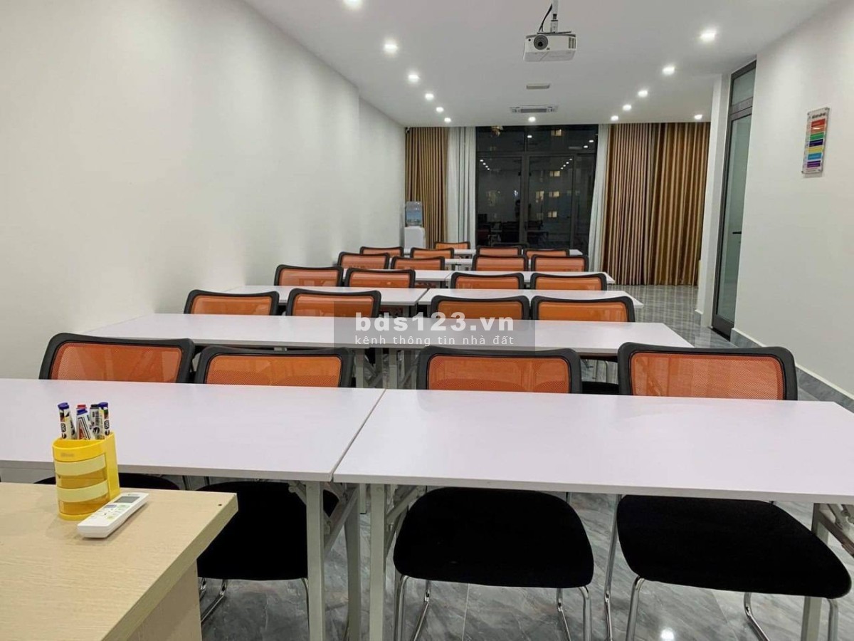 Cho thuê mặt bằng sàn văn phòng, lớp học ban ngày