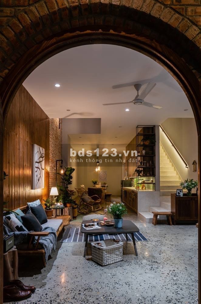 Bán nhà Nguyễn Văn Thoại đang kinh doanh VIP, diện tích 92m, ngang 6m, chỉ 8tỷ9