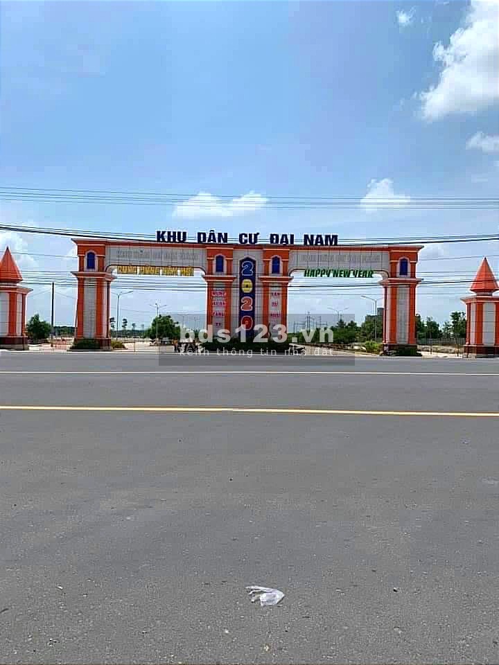 Mặt tiền kinh doanh ngay sau KCN Minh Hưng 220m2, thổ cư 100m2, SHR