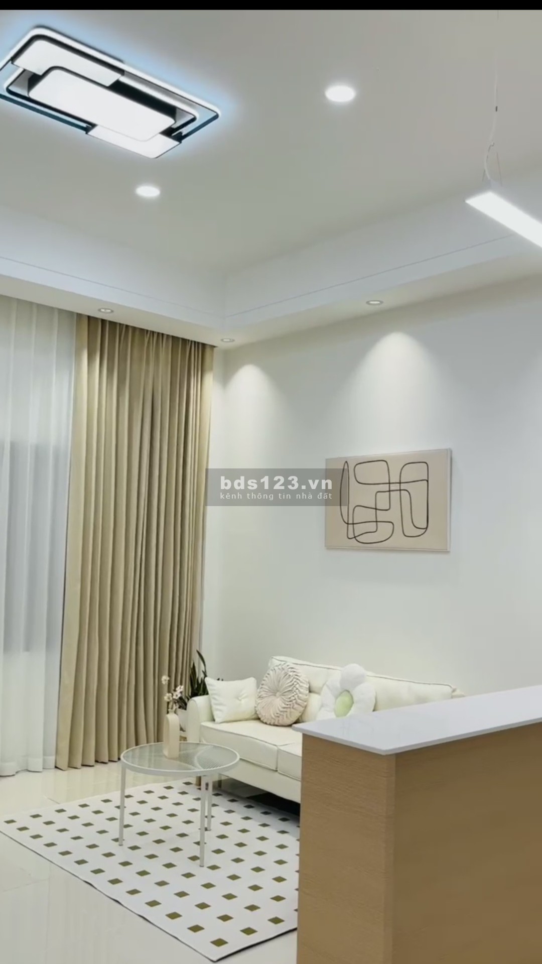 chuyển công tác cần bán gấp nhà mới xây gần chợ Bến Cát