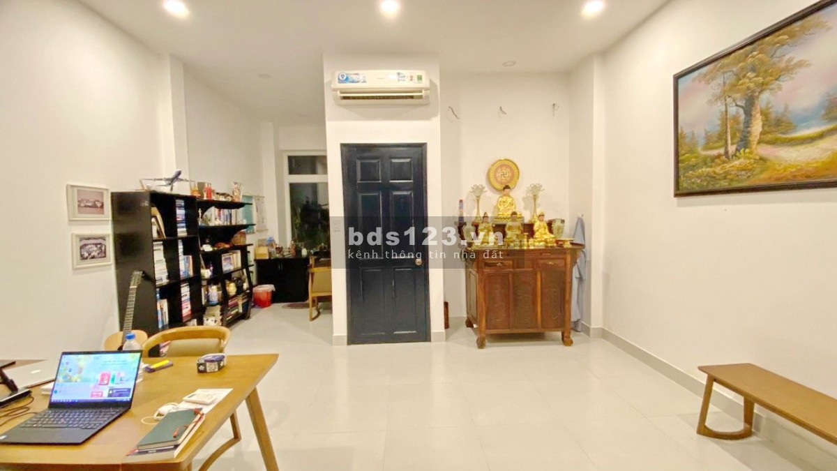 Bán nhà đẹp Khu Kiều Đàm Q7 DT: 5x17m 3 lầu giá 14 tỷ