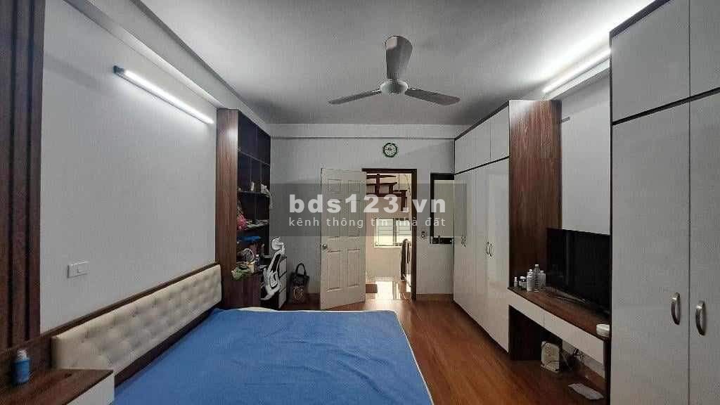 Nhà ở Phúc Lợi, Long Biên 43m x 4 tầng siêu đẹp 3,3 tỷ