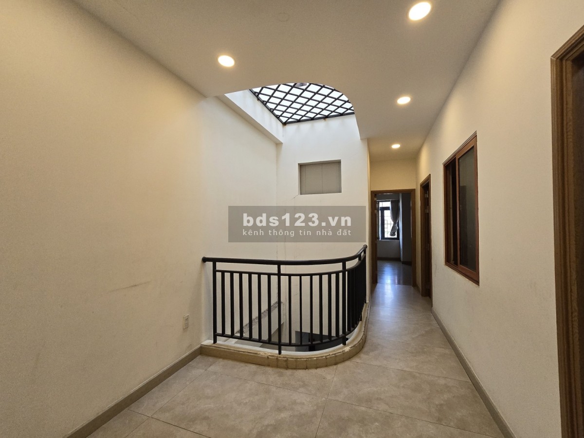 Tin thật 100%: Nhà 3 tầng mặt tiền đường 32 Hiệp Bình Chánh - 115m² - 14 tỷ