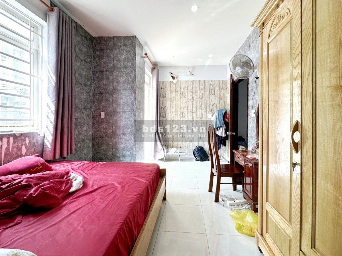 Tin thật 100%: Nhà 3 tầng Phường Phú Hữu, Thủ Đức - Diện tích 51m² - Hẻm ô tô - Chỉ 4.3 Tỷ