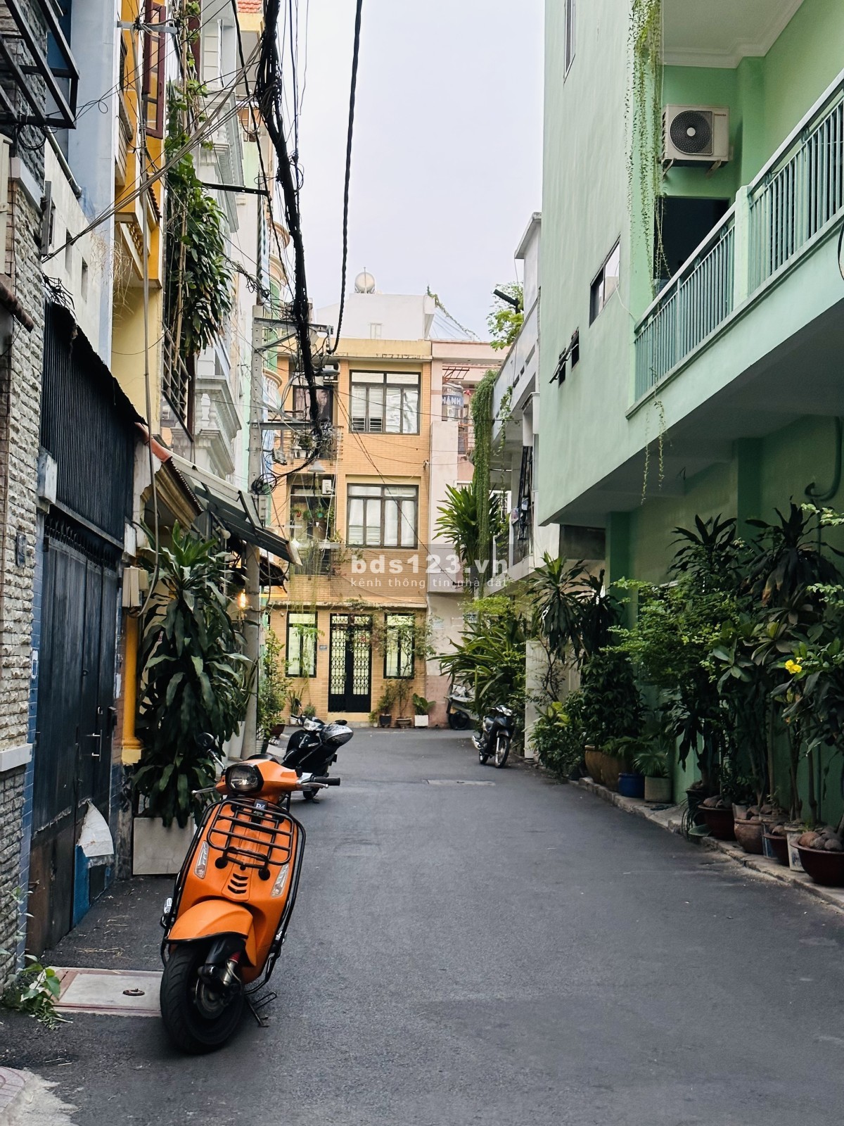 Bán nhà - Nguyễn Giản Thanh, Phường 15, Quận 10, 60m2 – 4m x 15m = 13,7 tỷ