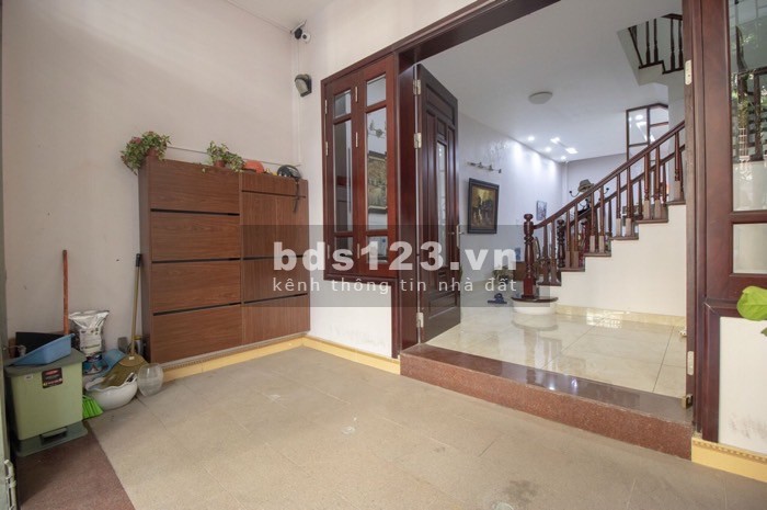 Bán nhà phố Hoàng Hoa Thám, phân lô, ô tô tránh, gara ô tô, MT rộng 65Mx5T, nhỉnh 14 tỷ