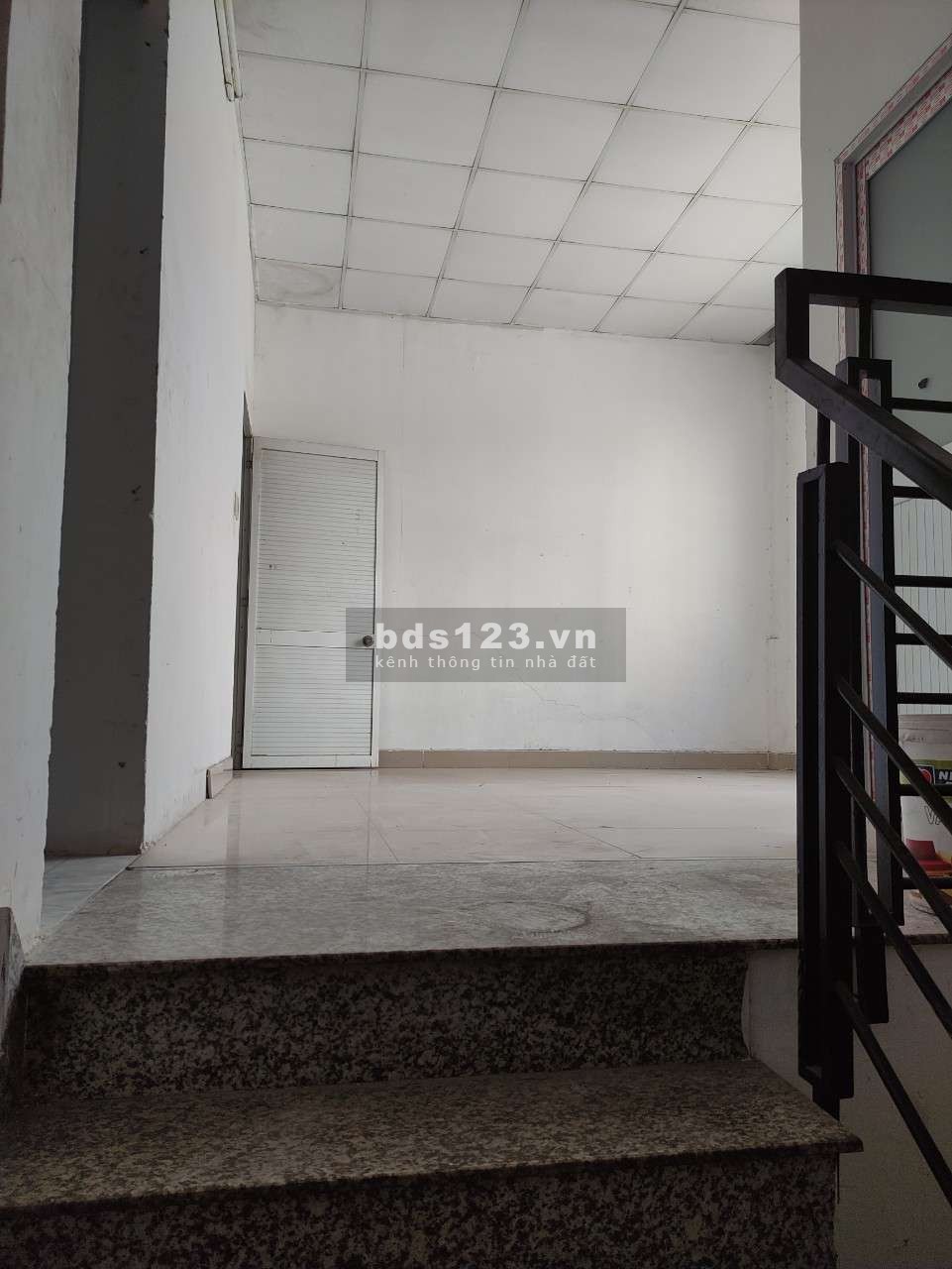 Cho thuê nhà mặt tiền 70 - 70A Bà Hom, diện tích 8x43m