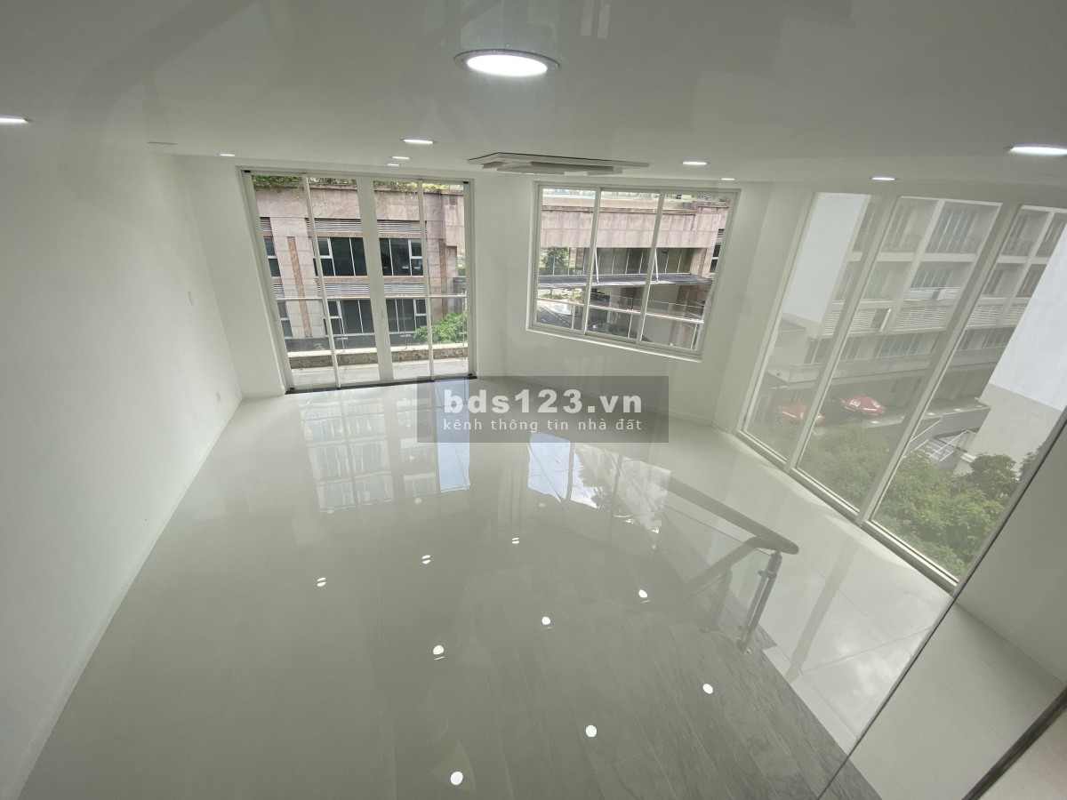 Cho thuê Shop Saritown SALA nhà mới 100% - Decor sắp xong