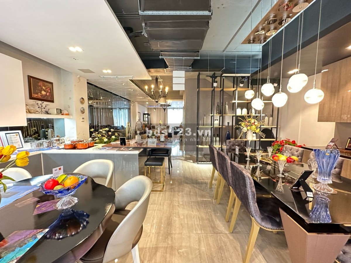 Cho thuê trệt shophouse Nguyễn Cơ Thạch