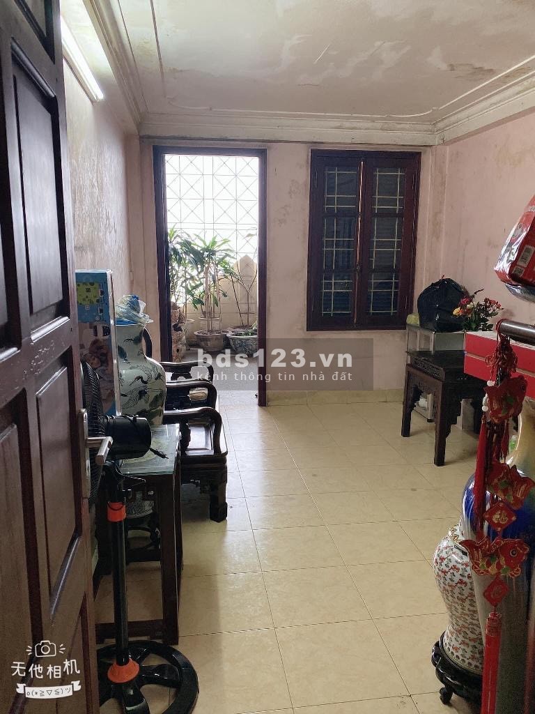 Bán nhà mặt Hồ Tây lộng gió Trích Sài, Thụy Khuê, Tây Hồ 5T. 56M2 giá 36 tỷ