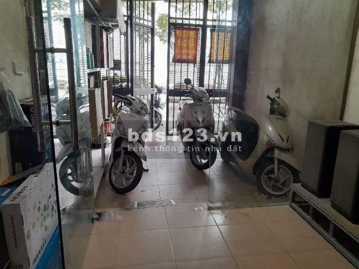 Bán nhà mặt Hồ Tây lộng gió Trích Sài, Thụy Khuê, Tây Hồ 5T. 56M2 giá 36 tỷ