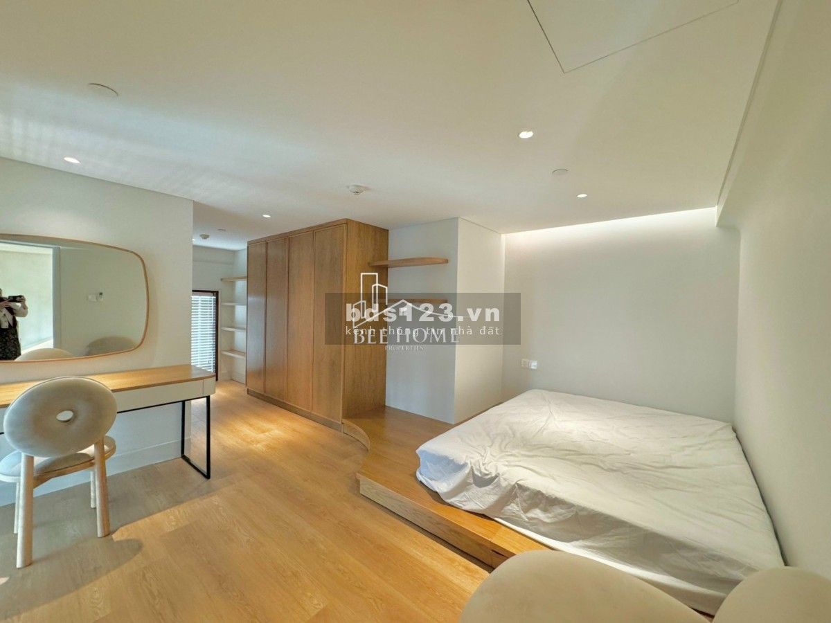 Penthouse căn 3PN, 160m2 ở The Metropole Thủ Thiêm, nội thất cao cấp, chỉ 72 triệu