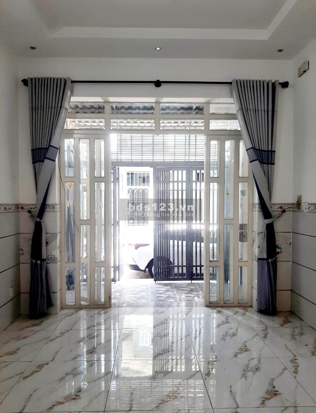 Nhà Lê Văn Quới - Diện tích 64m2 - 3 Tầng - Xe hơi vào nhà, khu 4 xã Bình Tân