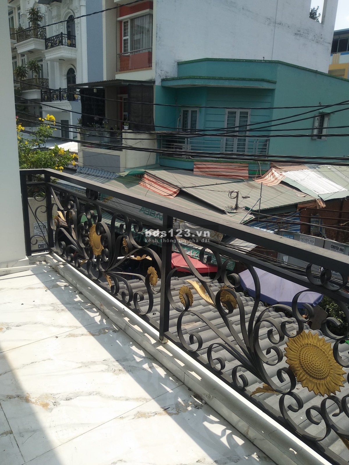 Nhà Lê Văn Quới - Diện tích 64m2 - 3 Tầng - Xe hơi vào nhà, khu 4 xã Bình Tân