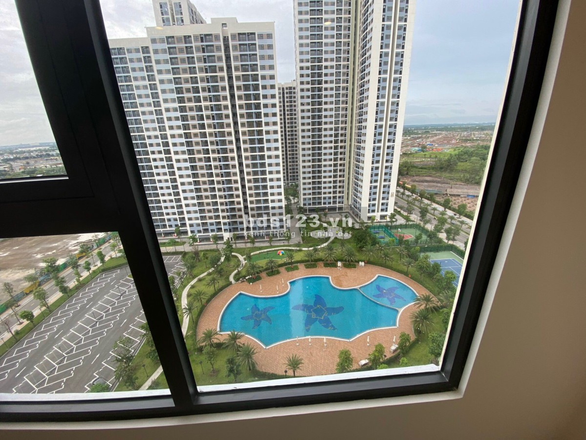 Căn Hộ 3PN 81m2 đã có sổ, view SIÊU ĐẸP 3,3 tỷ Vinhomes quận 9