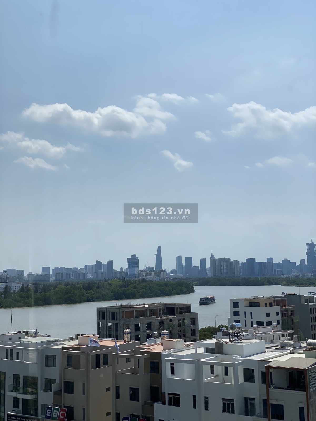 Chuyển nhượng căn hộ One Verandah Căn góc chỉ 7.32 tỷ