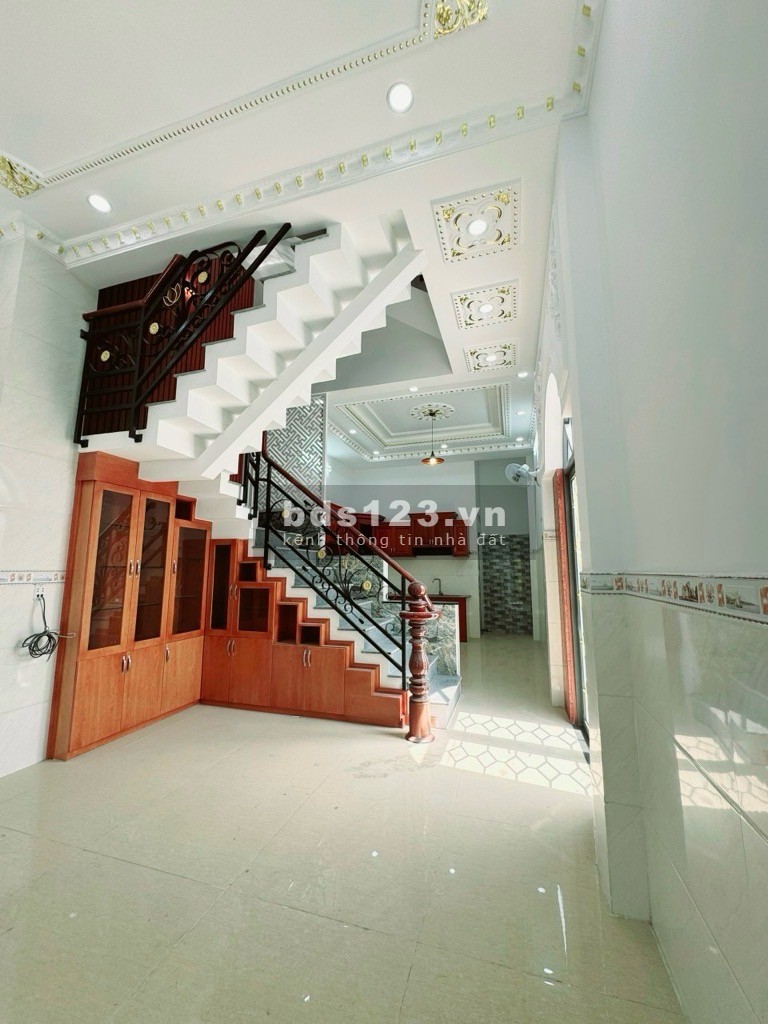 Nhà 4 lầu 108m2 hẻm ô tô (8x14) sát MT Hương lộ 2. Sổ hồng riêng, giá chỉ nhỉnh 6 tỏi